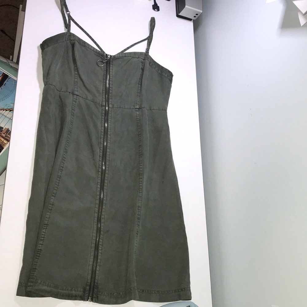 OLIVE GREEN DENIM ZIP UP DRESS